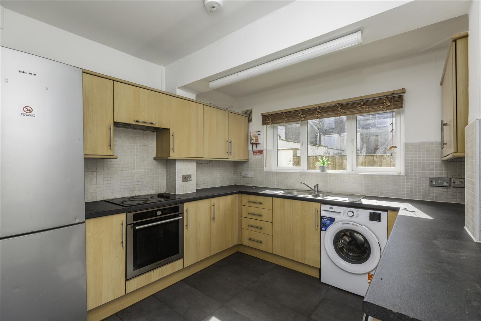Oakwood Road, Brynmill, Swansea, SA2 0DN
